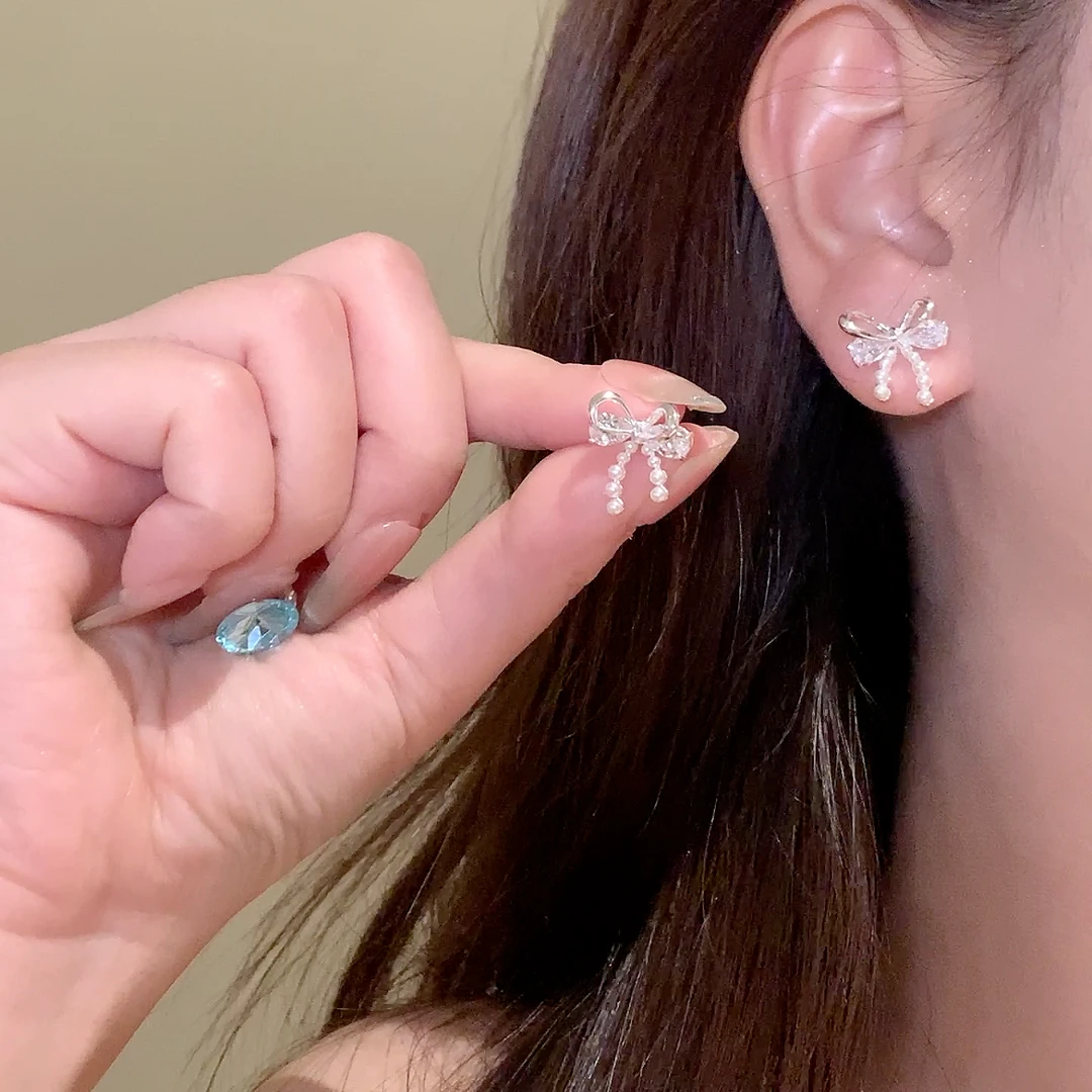 铜合金锆石耳饰 韩系百搭闪锆珍珠蝴蝶结耳环女气质耳钉耳饰