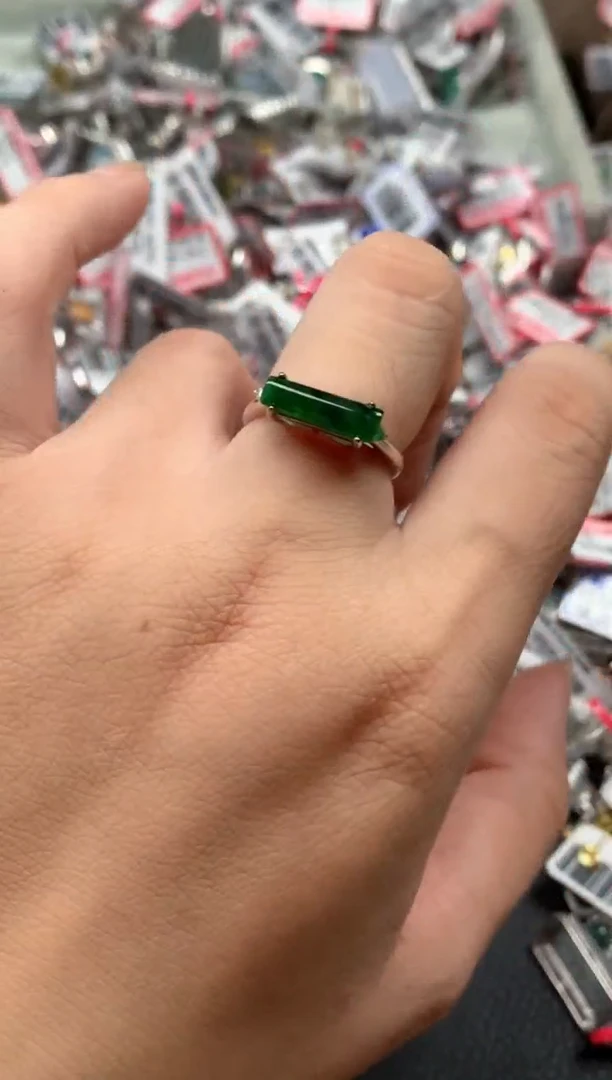 银S925镶嵌戒指翡翠天然A货缅甸翡翠