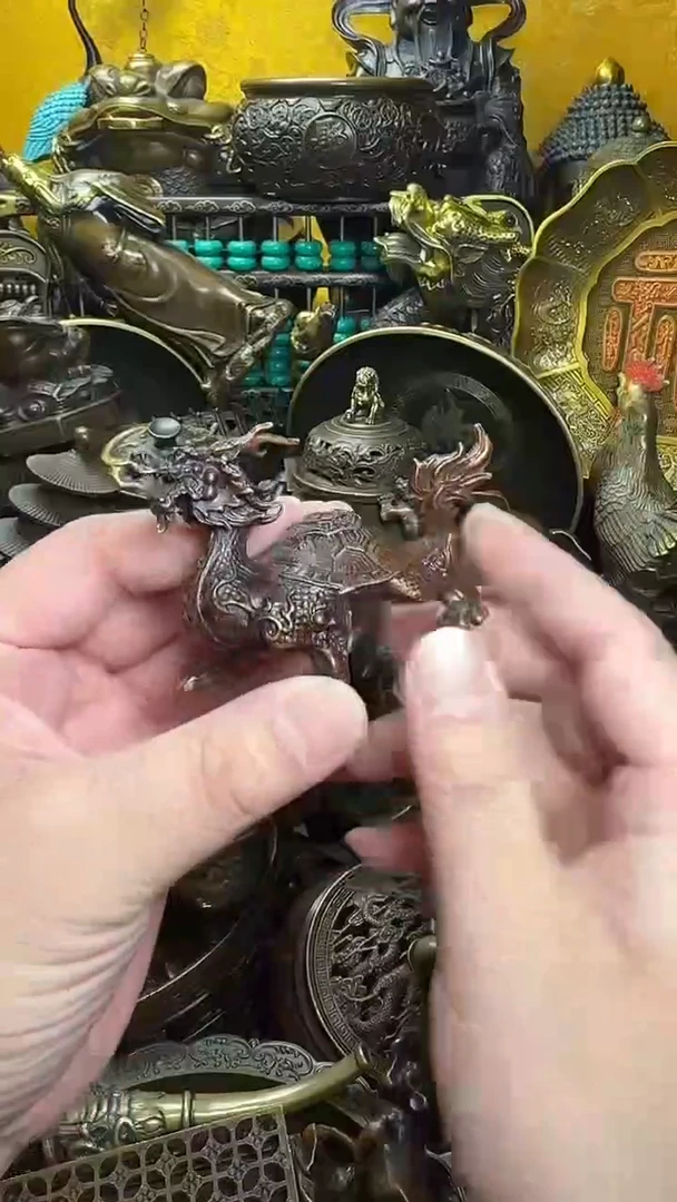 铜器摆件收收藏藏