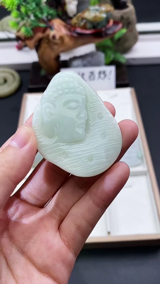 颈饰未镶嵌翡翠天然缅甸A货翡翠