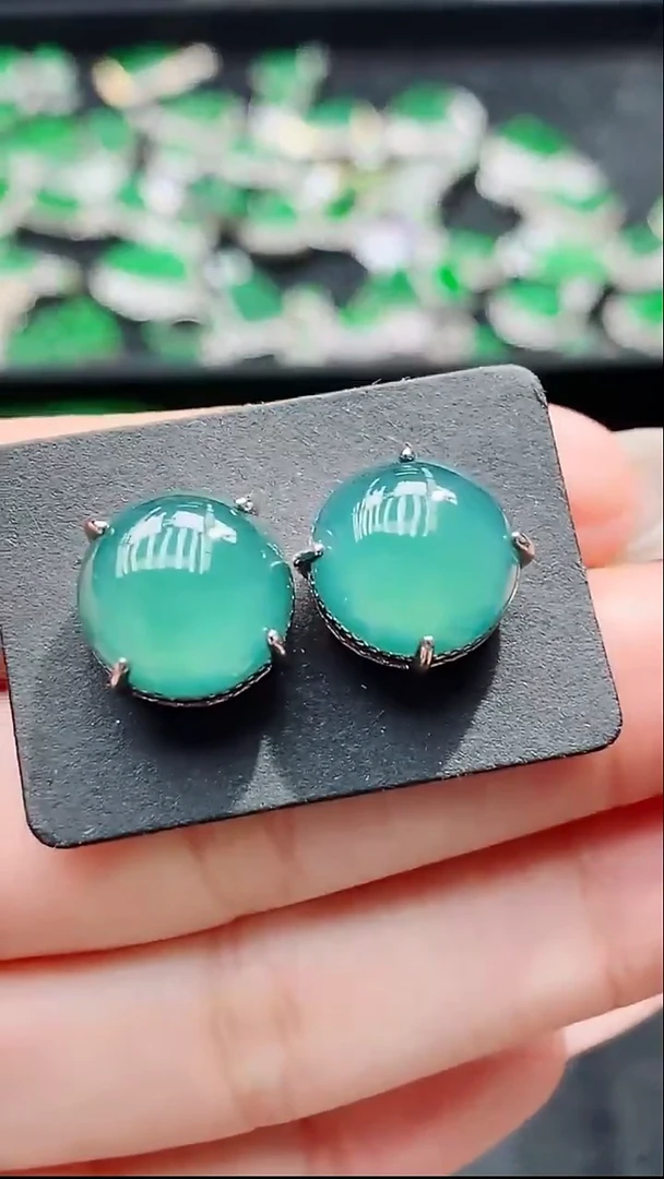 未镶嵌挂件翡翠天然翡翠