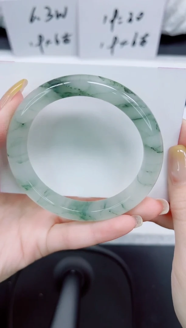 石英质玉手镯未镶嵌444