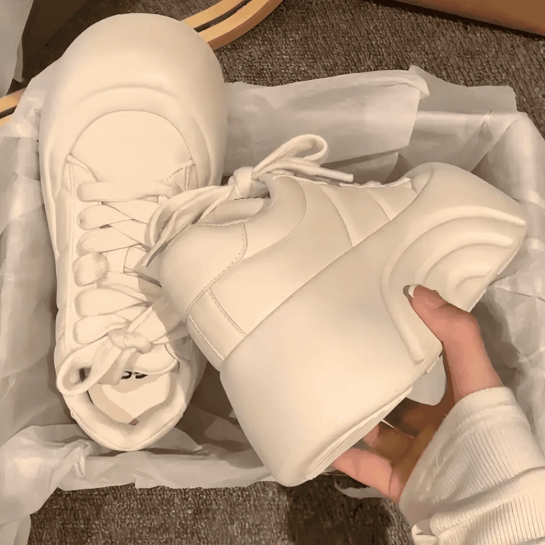 圆超厚底增高松糕小白鞋女2025秋季新款百搭面包鞋休闲百搭板鞋