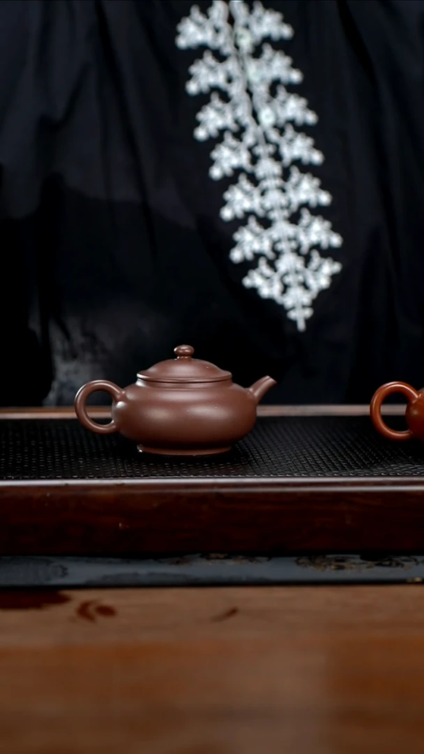 茶壶紫砂100cc黄龙山原矿紫泥潘壶30