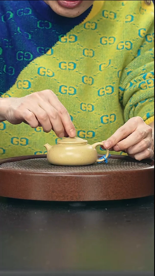 茶壶紫砂寒江-本绿50目-全手工微微瑕