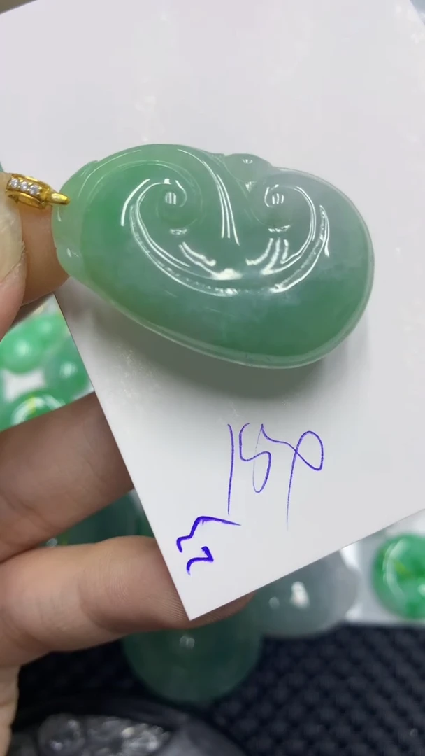 颈饰未镶嵌翡翠缅甸A货翡翠