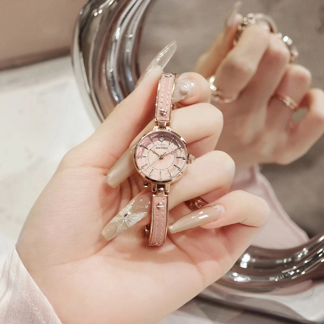 高级感气质手表女款防水手表女士手表2025新款小巧精致腕表石英表