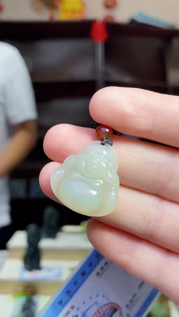 和田玉未镶嵌颈饰1