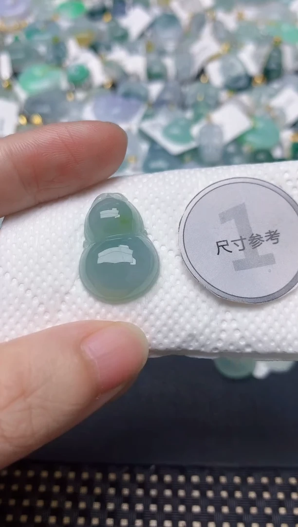 颈饰未镶嵌翡翠天然缅甸A货翡翠