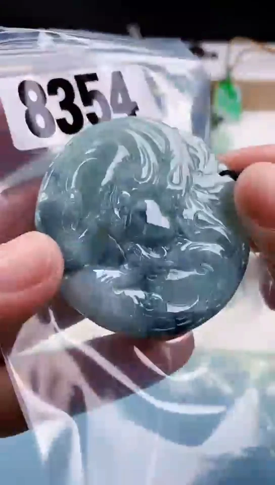 【闪购商品】翡翠挂件未镶嵌天然翡翠吊坠挂件