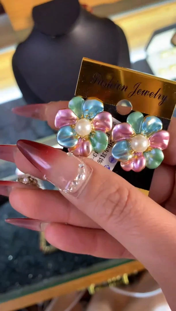 【闪购商品】瓷片楚楚中古珠宝甄选不退换