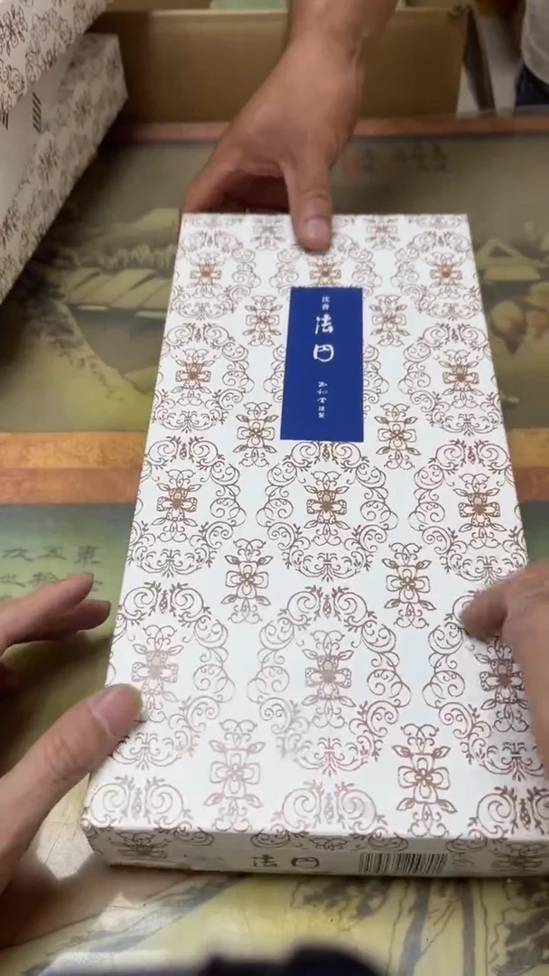 老二精选工艺品华*A8538