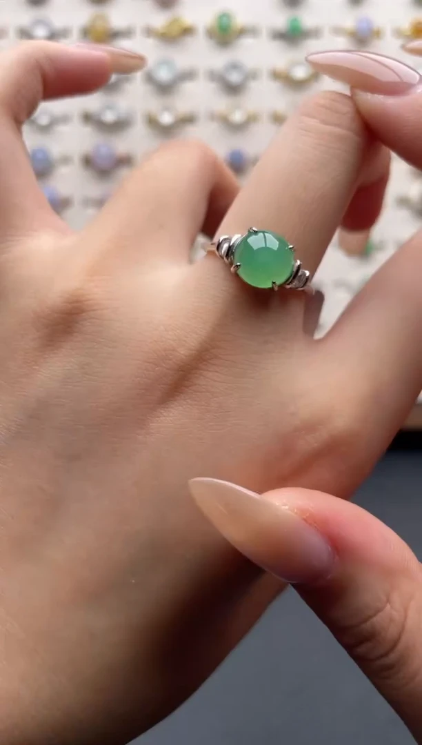 银S925镶嵌戒指翡翠一物一证一礼盒