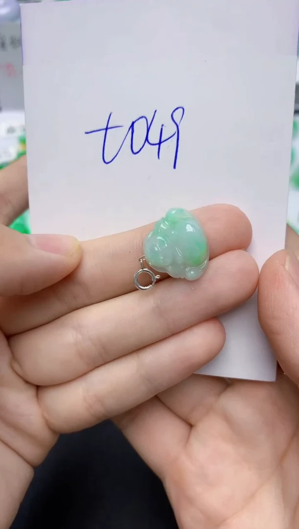 翡翠未镶嵌颈饰天然缅甸翡翠A货