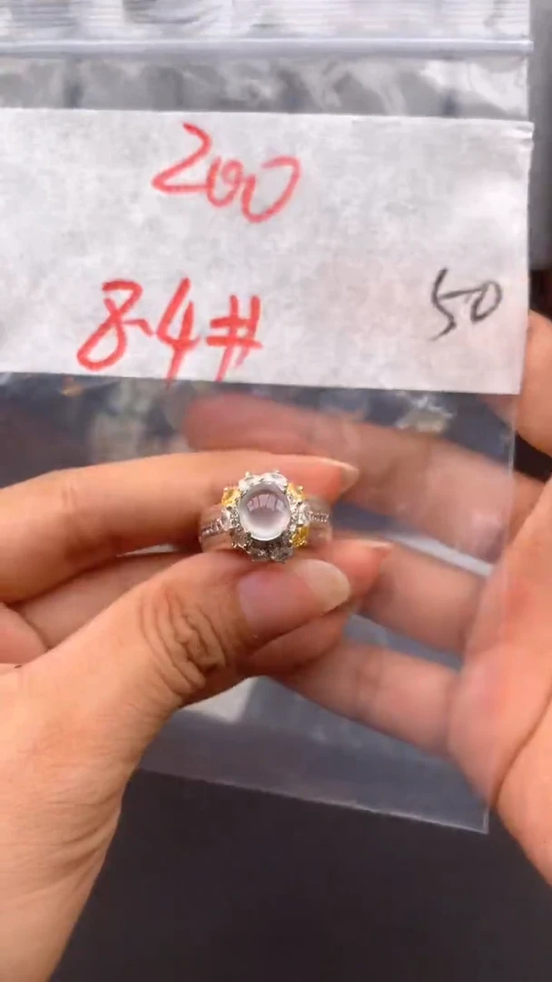 定制翡翠未镶嵌缅甸A货翡翠