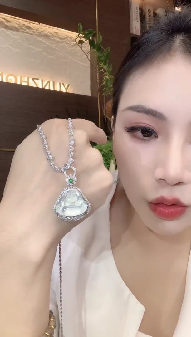 吊坠(不含链)18K金镶嵌翡翠D31