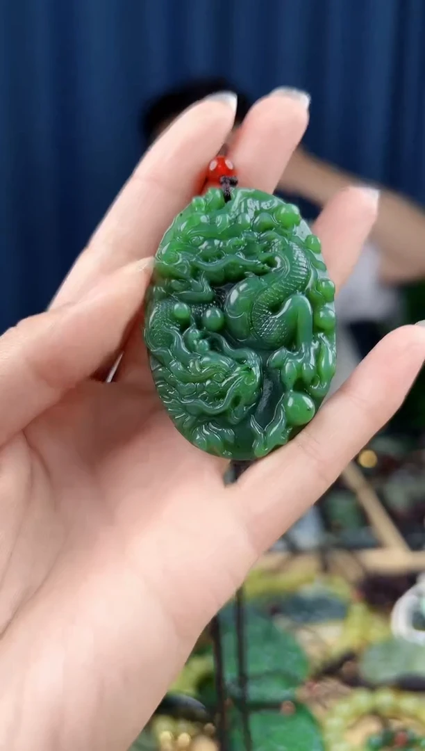 和田玉未镶嵌挂件AA拍一发一，多样性发货