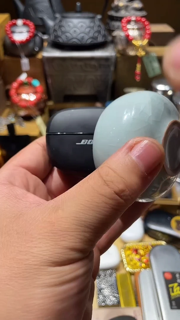 瓷片闪购商品 如图所示