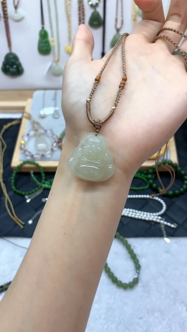 颈饰未镶嵌和田玉佛公4