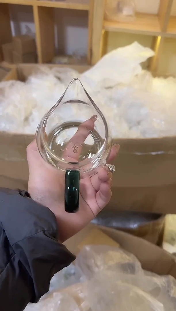 墨绿诚然公道杯