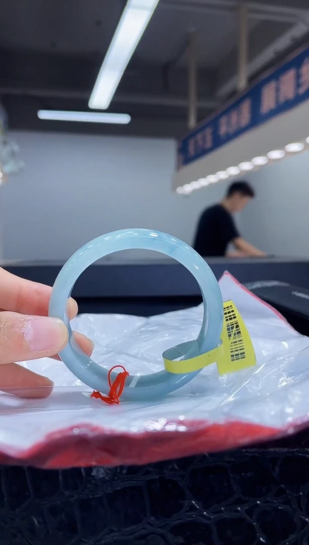 未镶嵌手镯翡翠12