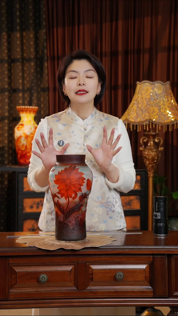 琉璃葛蕾--小蛮腰