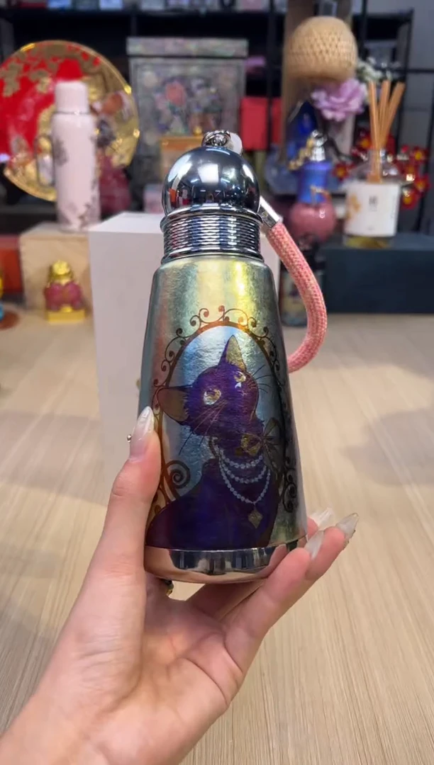 133执彩纯钛女神保温杯330ML（傲娇小猫）