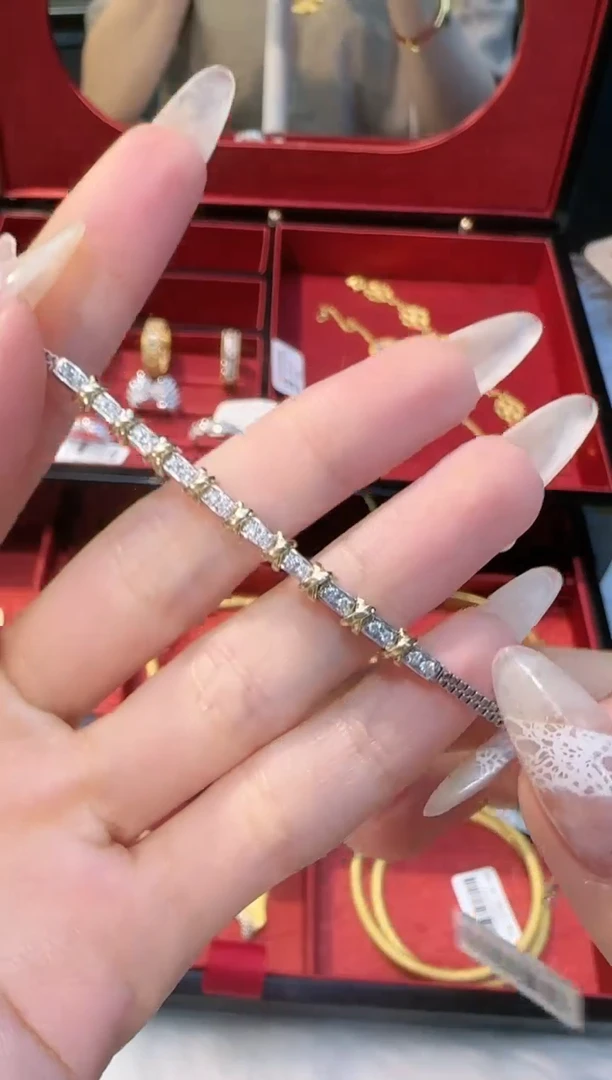 【闪购商品】钻石手链18K金镶嵌交叉手链