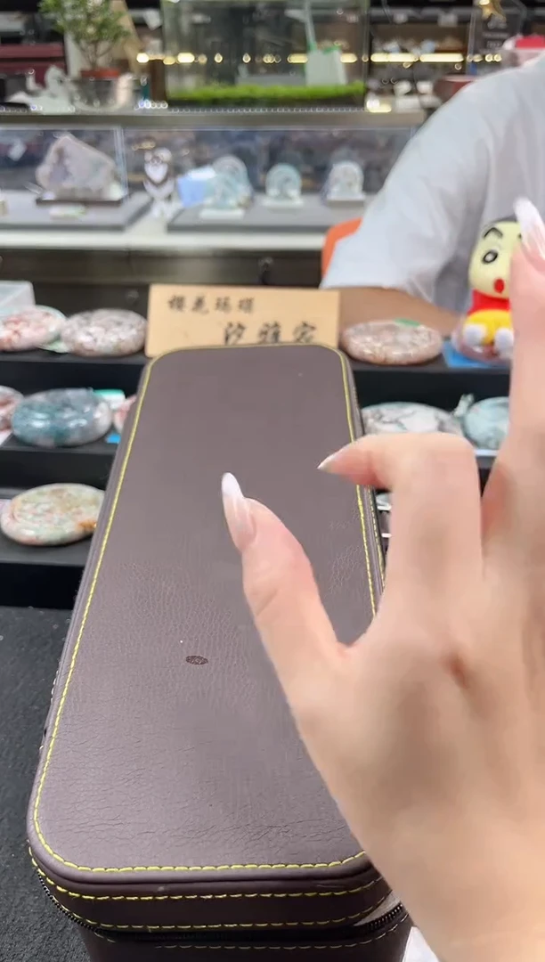 未镶嵌手镯水晶尘*丷圈口 （赠品镯心）