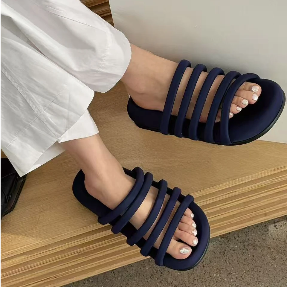 诗歌兰女鞋2025夏新款显瘦一字拖百搭外穿沙滩凉拖鞋2375-01