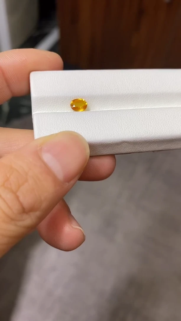 裸石蓝宝石0.58ct蓝宝石