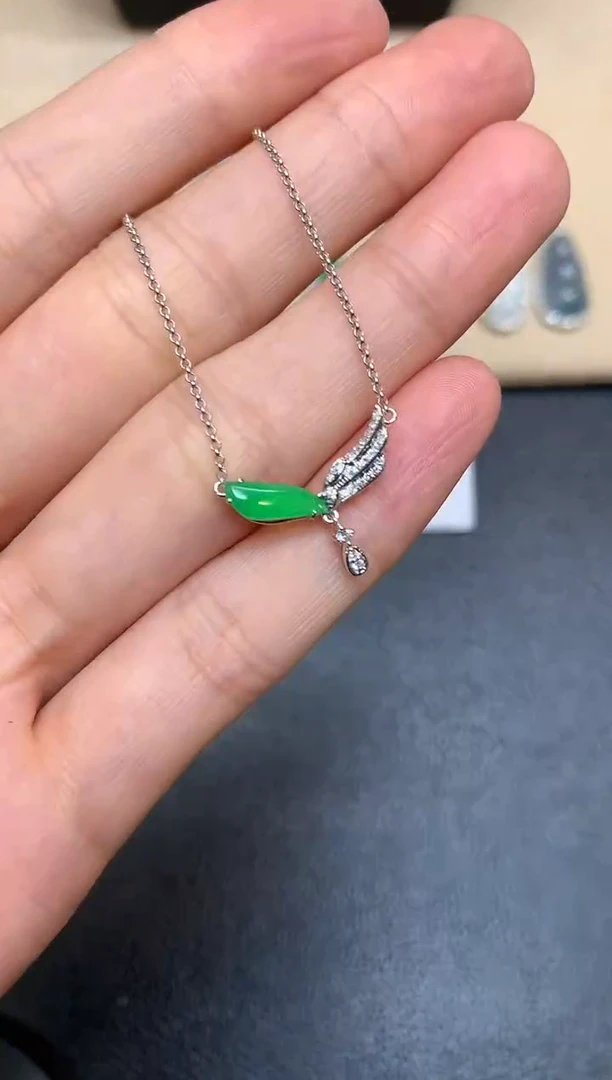 套链18K金镶嵌翡翠随形【无服务费【48小时鉴赏期】