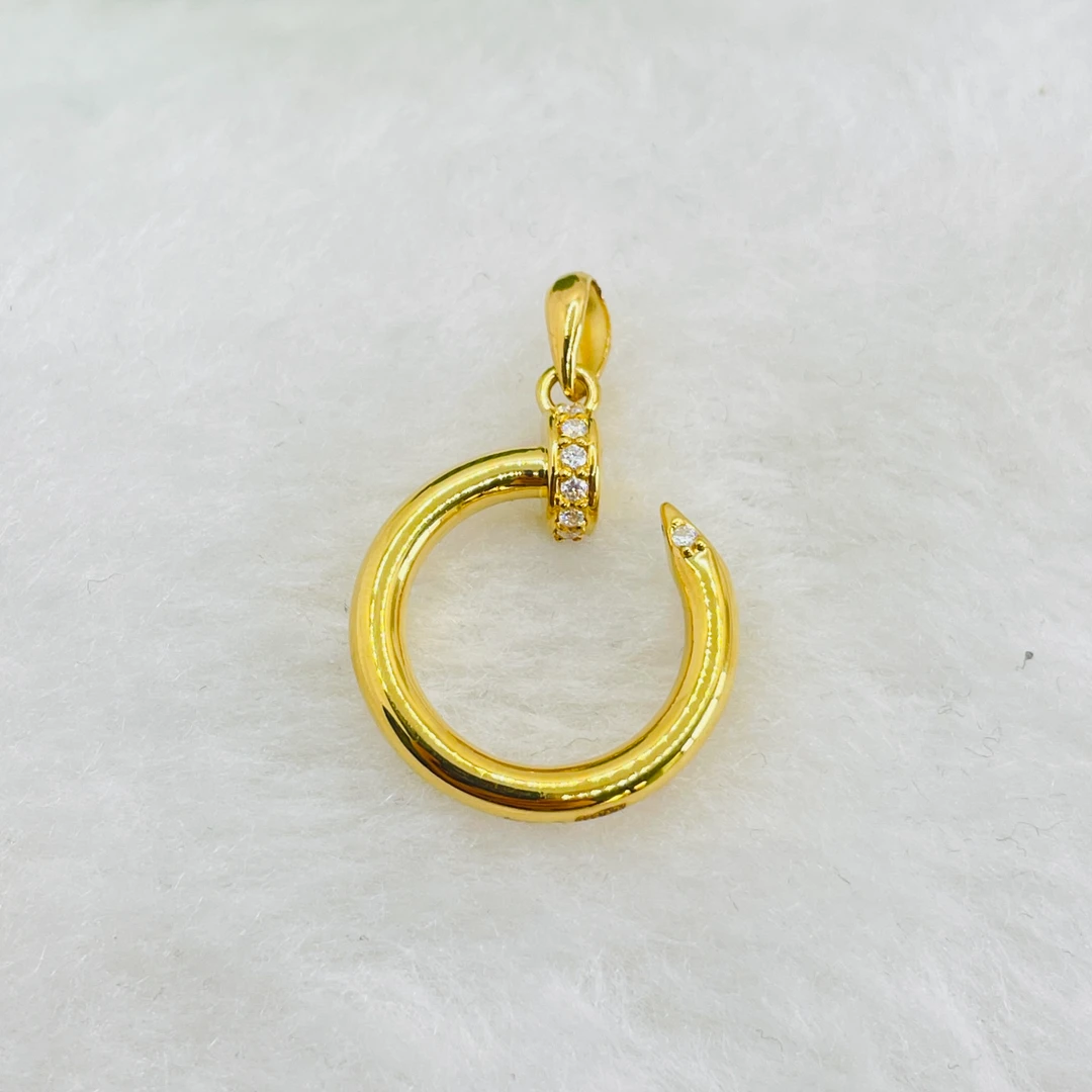 足金5D工艺  镶嵌钉子吊坠 附加费208