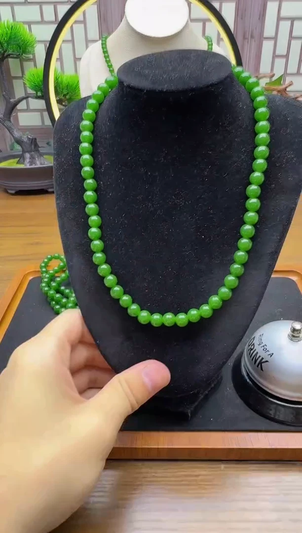 颈饰银S925镶嵌和田玉L98