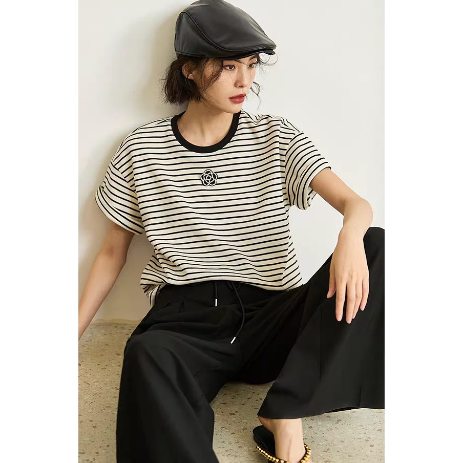 B 门店32&9！摩斯条纹T恤！立体山茶花/棉感显瘦休闲针织上衣C21560