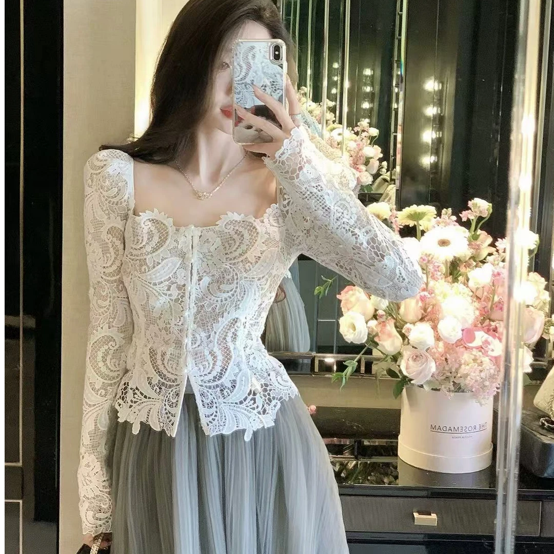 法式气质女神2025春季新款纯欲性感镂空蕾丝上衣配高腰显瘦半身裙