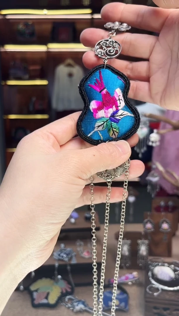 【闪购商品】织绣1840黔东南苗族刺绣