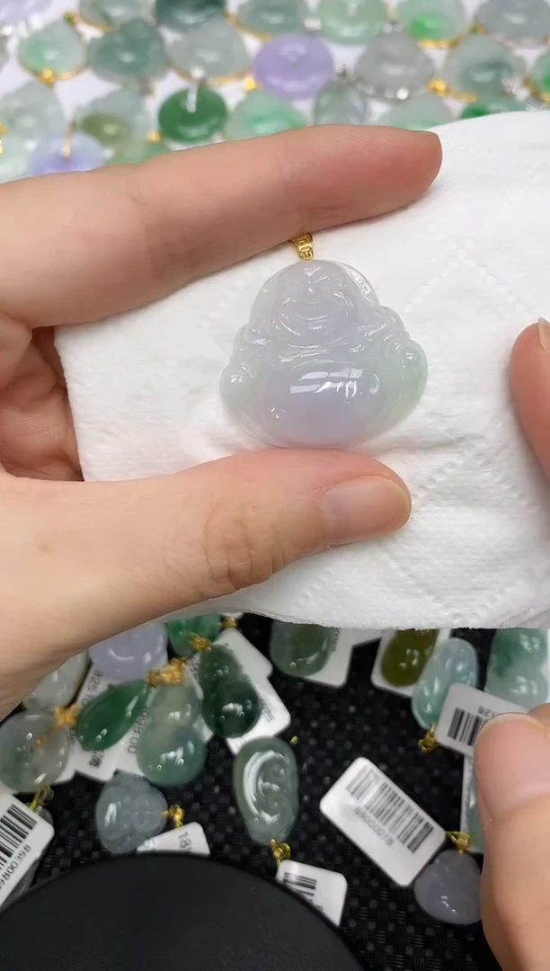 颈饰18K金镶嵌翡翠111111111111