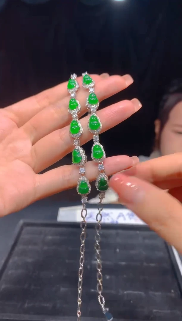 【闪购商品】定制翡翠未镶嵌75多样性发货（发其一）