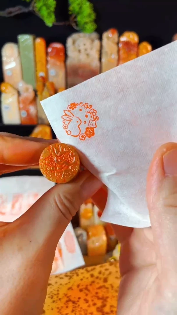 【闪购商品】巴林石印石手工篆刻《小月兔》2.0