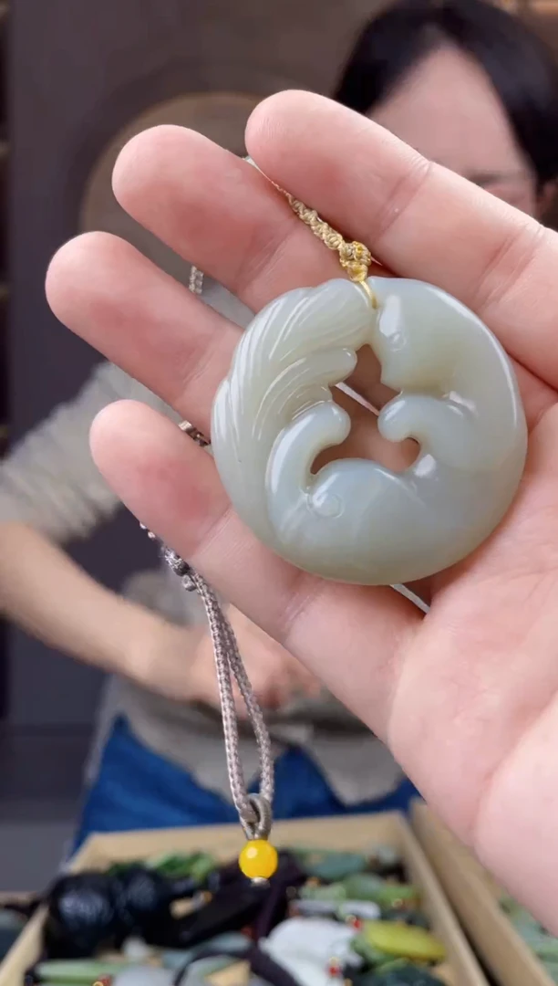 颈饰未镶嵌和田玉拍一发一，多样性发货