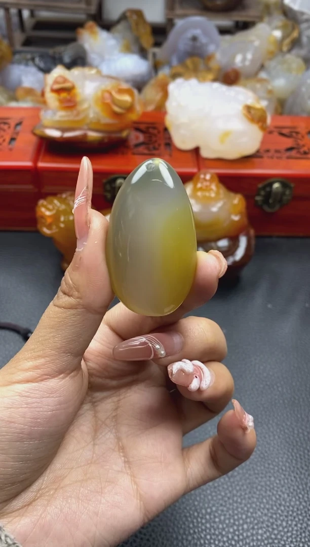 【闪购商品】玛瑙/玉髓挂件未镶嵌00