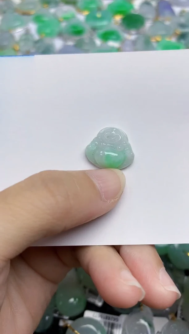 翡翠未镶嵌颈饰天然翡翠A货