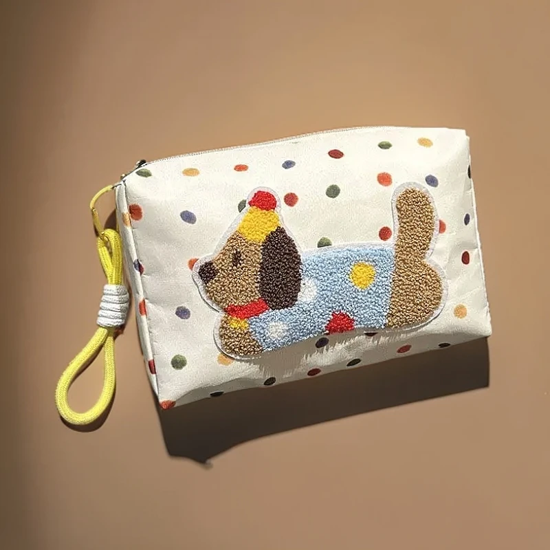 化妆包家用旅行2025便携式洗漱袋yj女化妆包收纳新款大容量护肤品