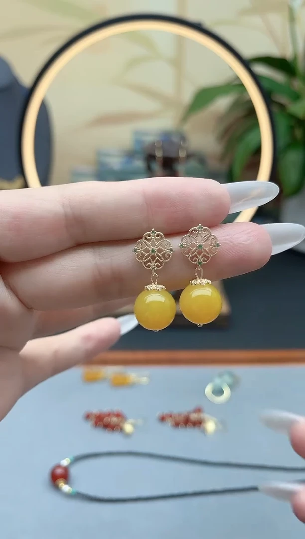 玛瑙/玉髓耳钉银S925镶嵌00耳钉黄色