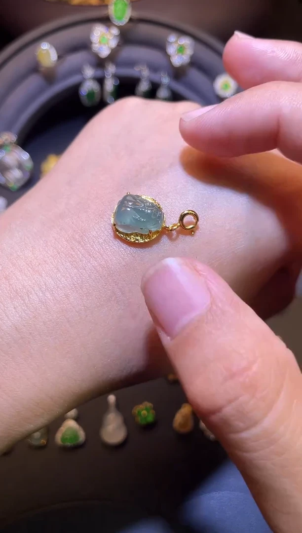 吊坠(不含链)银S925镶嵌翡翠1