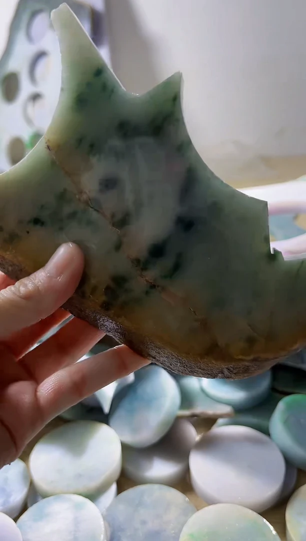 翡翠裸石缅甸翡翠A货柠7428