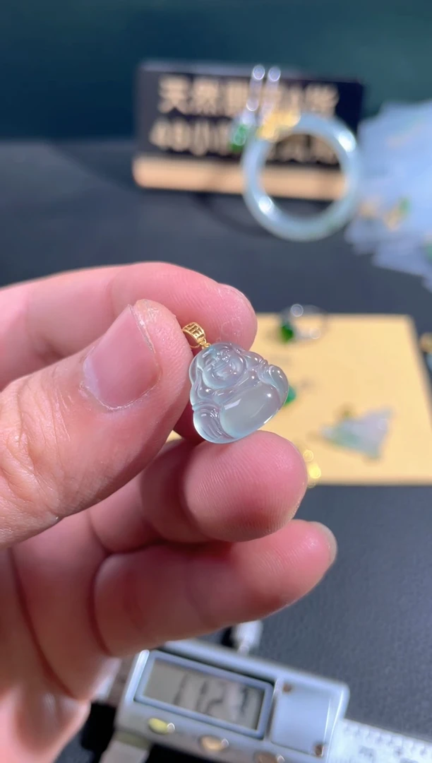 【闪购商品】翡翠颈饰18K金镶嵌翡翠