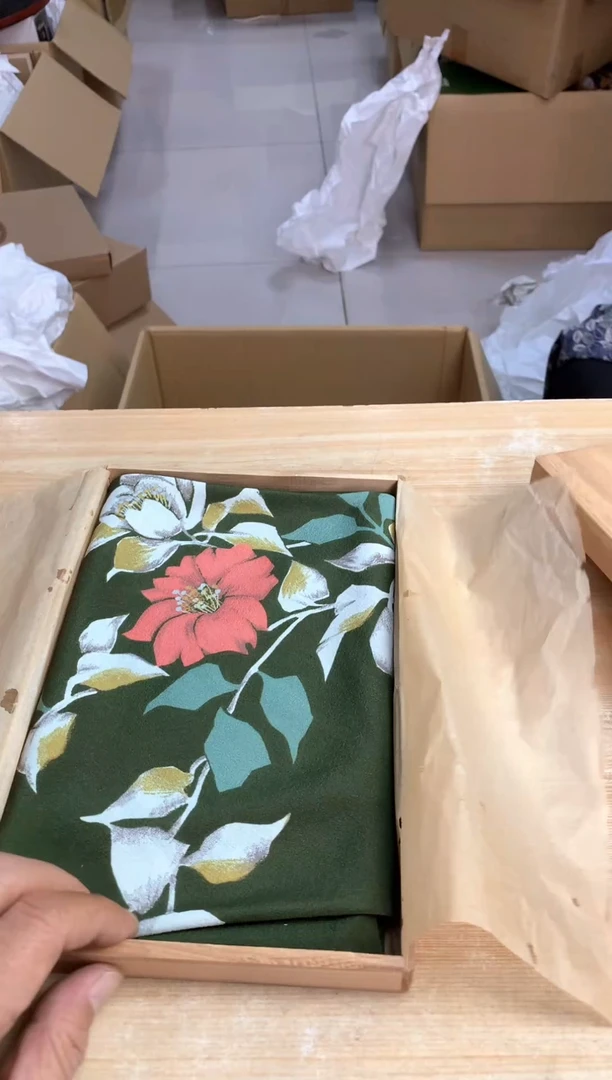 无默认微瑕，no退no换，介意勿拍