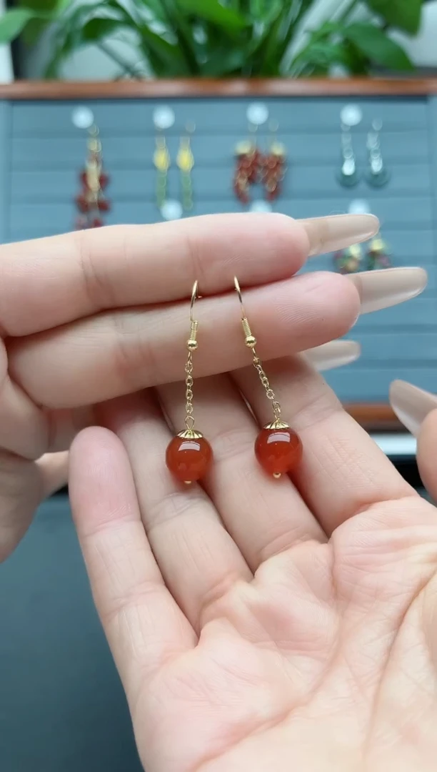 【闪购商品】南红玛瑙耳饰银S925镀金镶嵌18连条款